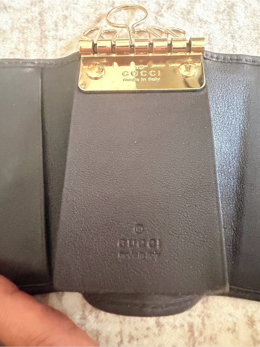 Gucci Brown GG Canvas Leather Key Case with Gold Logo - Picture 4 of 11